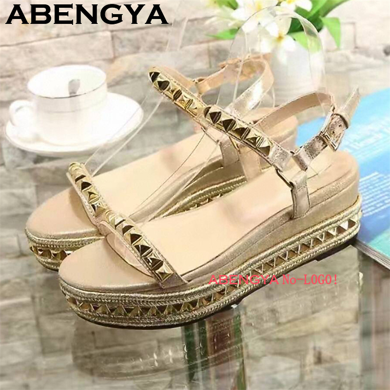 Classic Fashion Thick Sole Pla – обзор и цена Leather Classic Strap